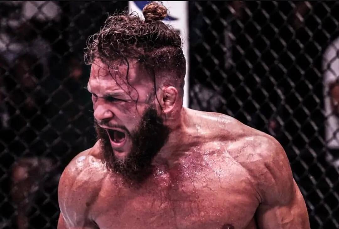 Fiziev sa obul do UFC: Zakrvavený som hodiny čakal na lekára!