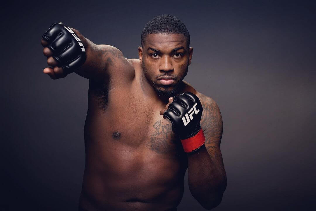 Návrat do klietky sa odkladá: Ťažkotonážnik z UFC mal pozitívny dopingový test