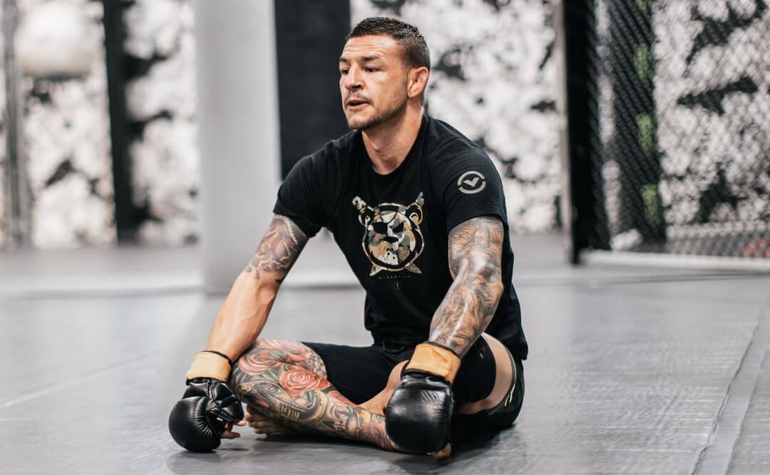 Hľadel do zeme a tlieskal súperovi: Veterán UFC bol zmierený s prehrou, napokon oslavoval