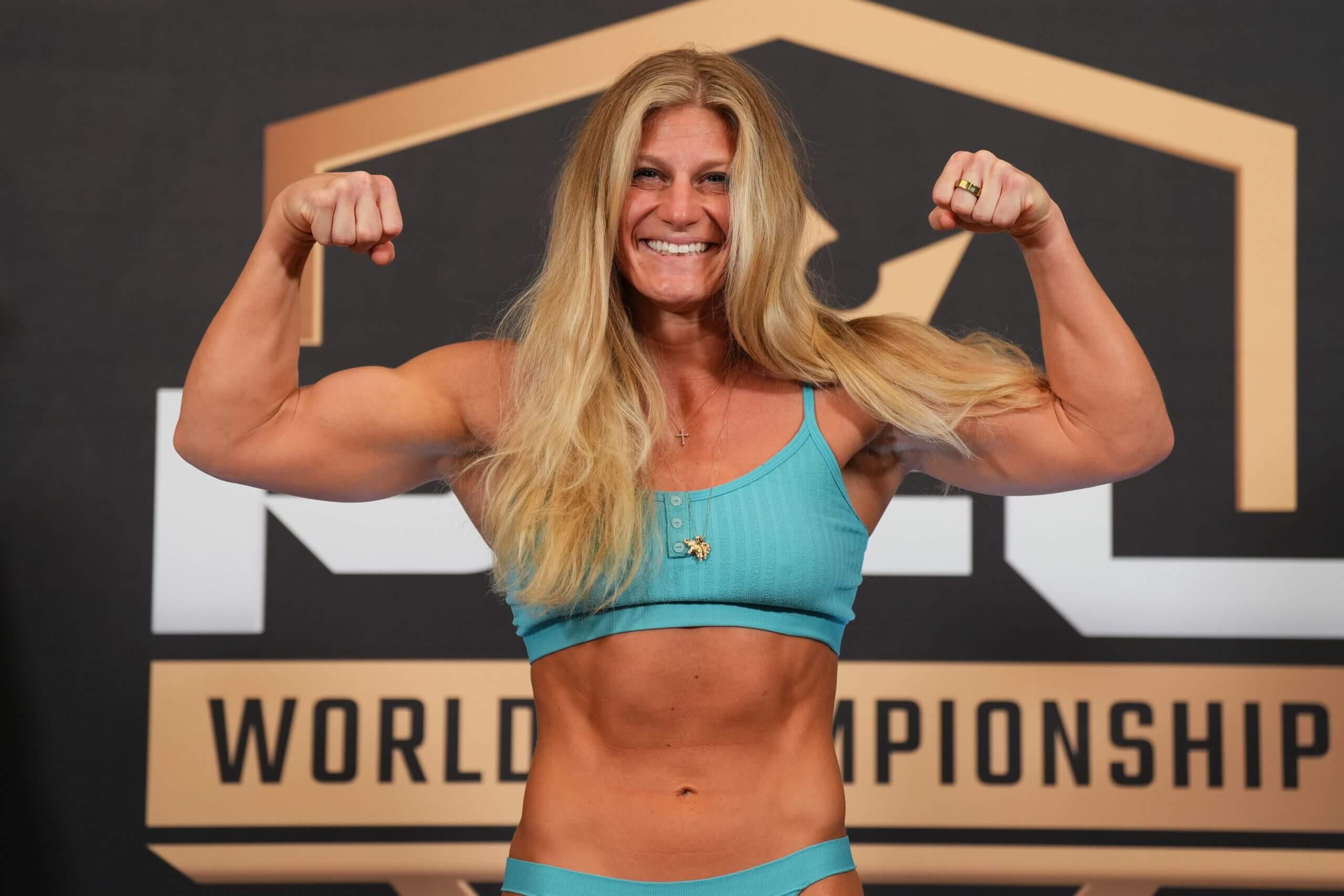 Váženie pred turnajom PFL: Bojuje sa o milióny dolárov, návrat Harrison a debut veterána UFC