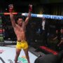VIDEO: Jasný kandidát na KO roka! Brutálne naskočené koleno Brazílčana pri debute v UFC