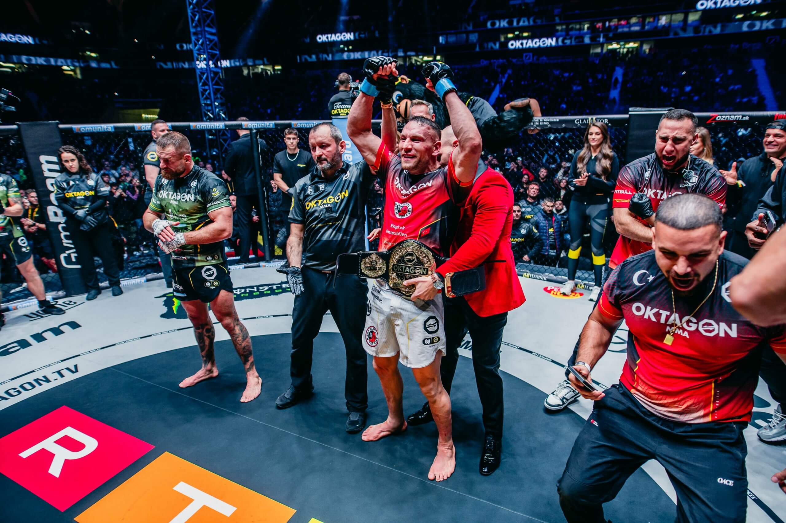 Šok! Kincl prišiel o titul šampióna: Stredná váha OKTAGON MMA má nového kráľa