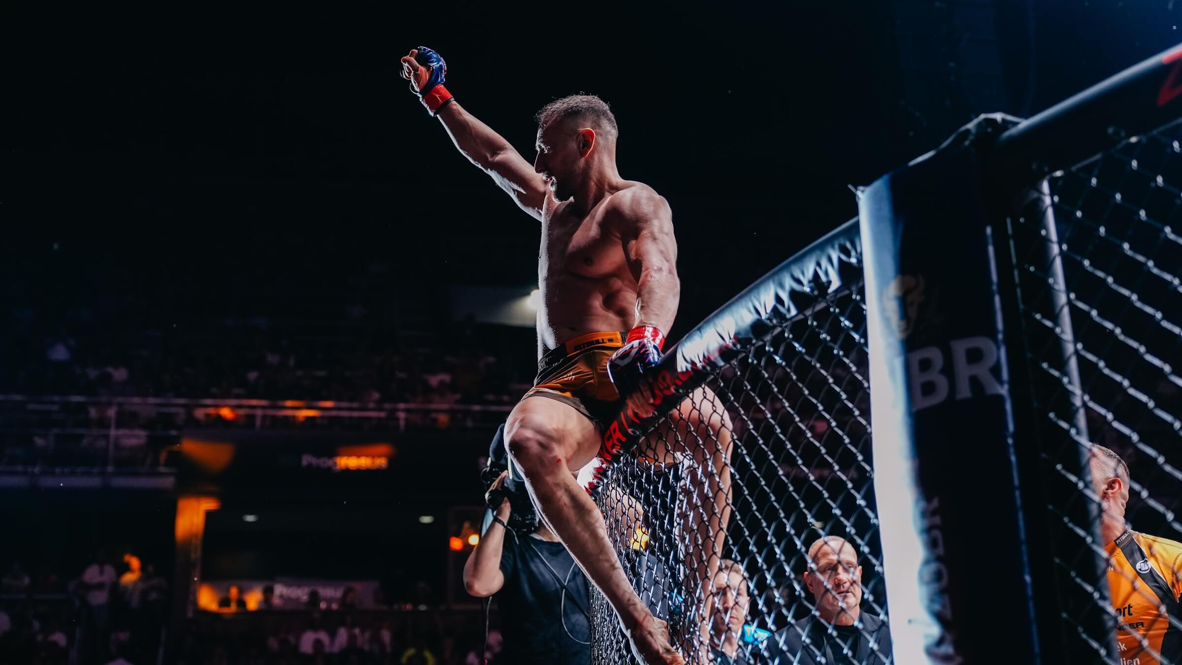 VIDEO Šampióni OKTAGONu a UFC sa stretli na sparingu: Ako dopadol?