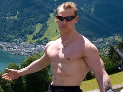 VIDEO Spicy Pája ukazuje svoju formu: Naplno ho v tom podporuje aj Karlos Vémola!